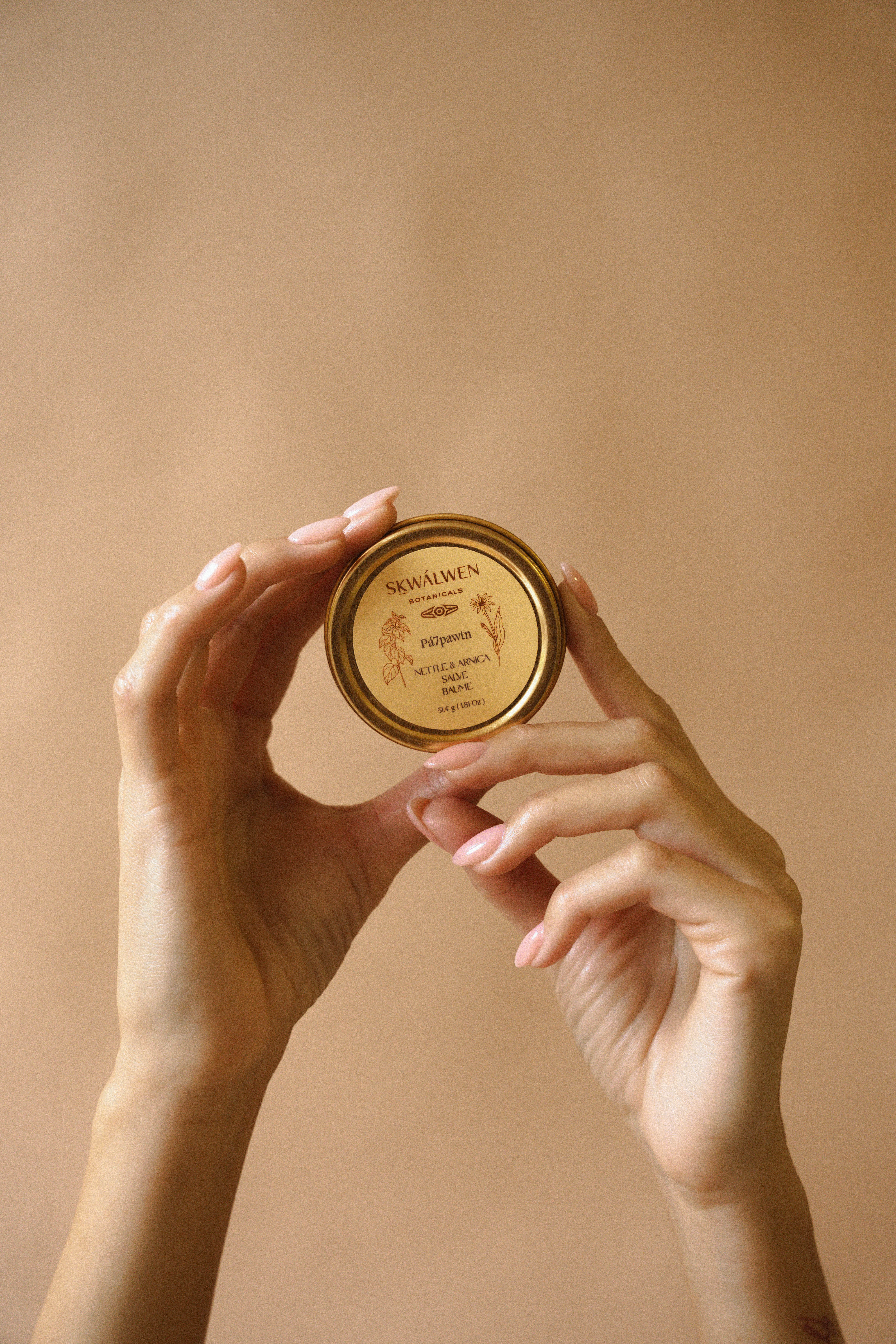 Pá7pawtn Nettle & Arnica Salve