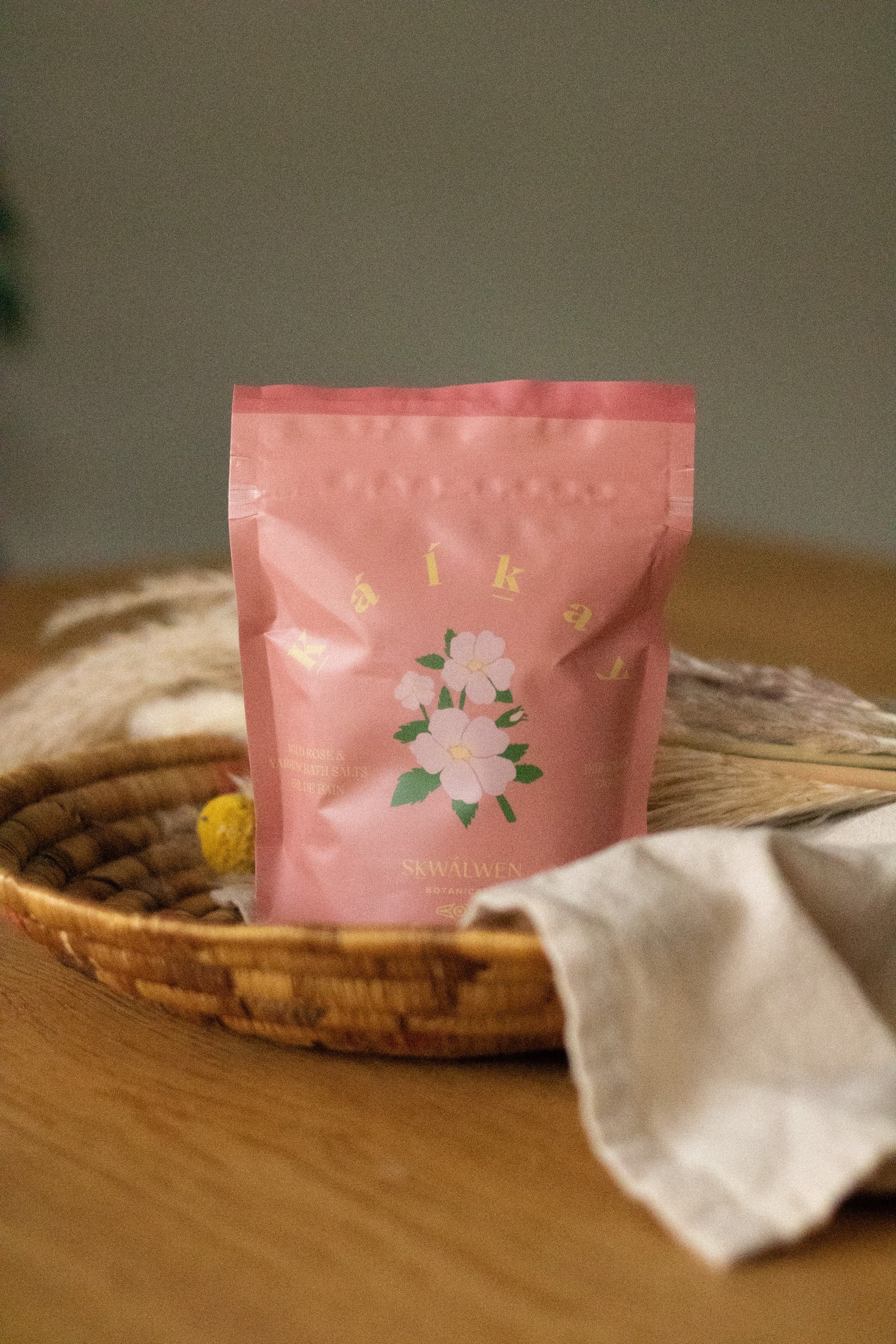 Kalkáy Wild Rose & Yarrow Bath Salts