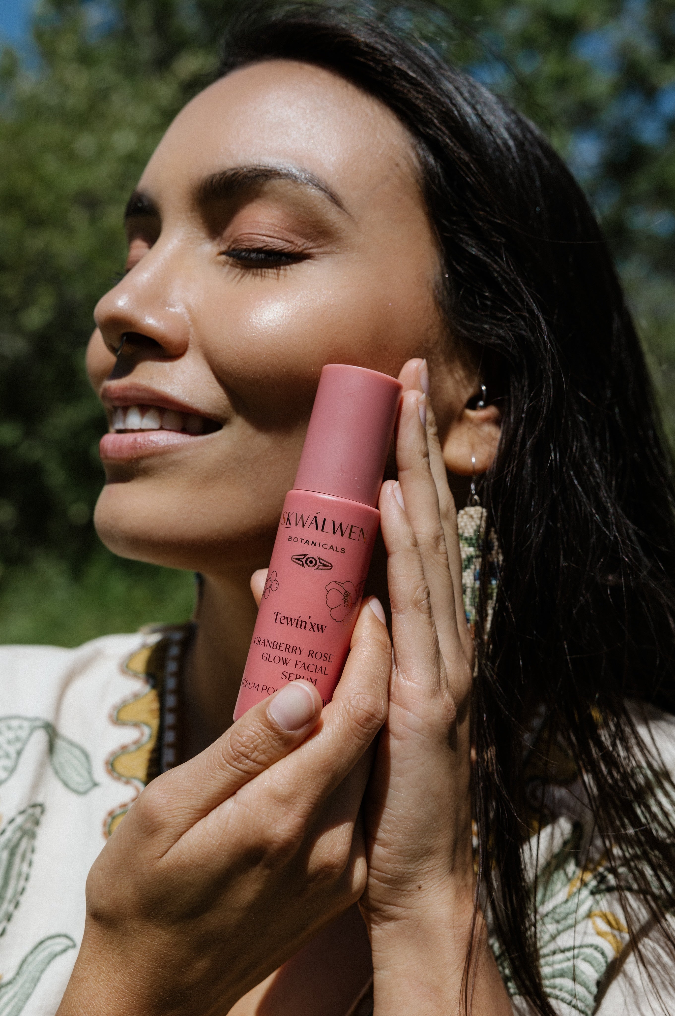 Tewin’xw Cranberry Rose Glow Facial Serum