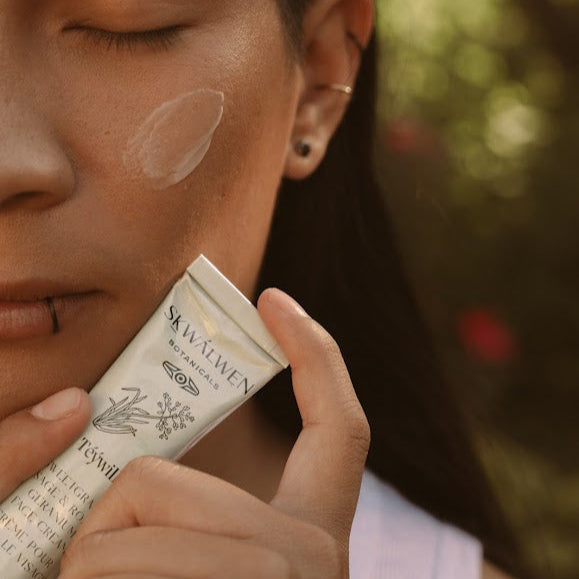 TĂ©Ăœwilh Sweetgrass, Sage & Rose Geranium Face Cream