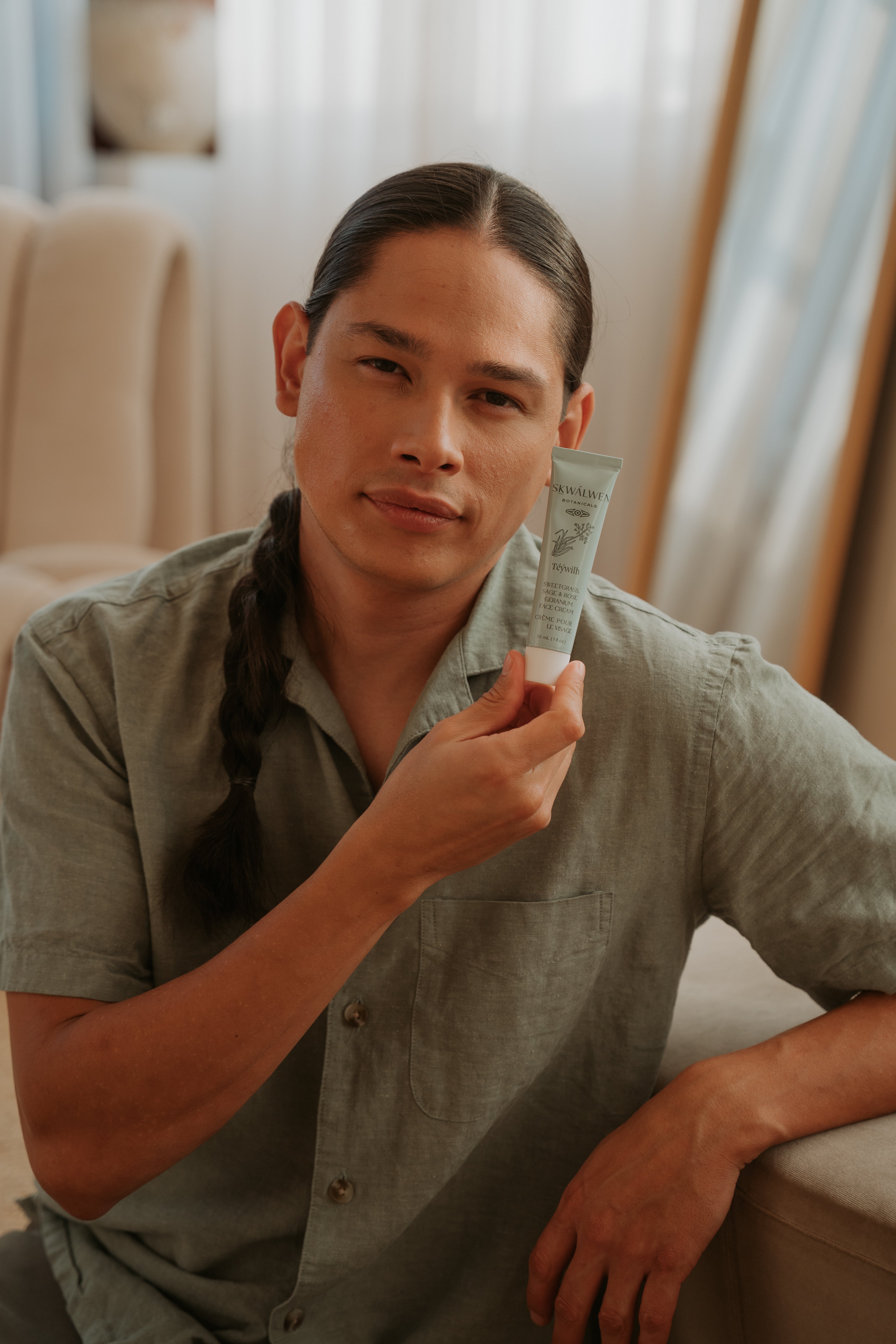 Téýwilh Sweetgrass, Sage & Rose Geranium Face Cream